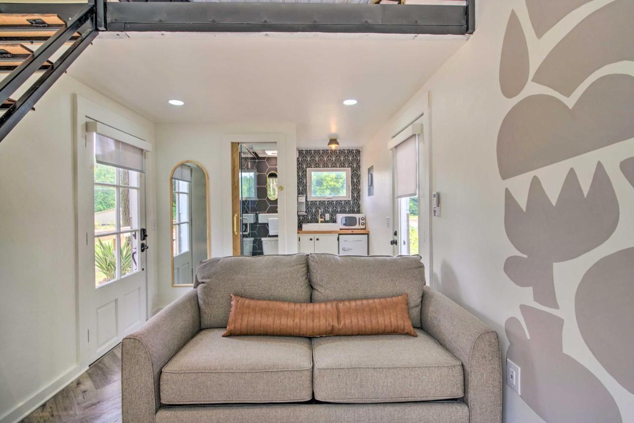 Chic Tiny Home Retreat About 2 Mi To Msu Campus! Starkville Exterior foto