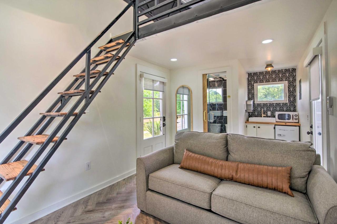 Chic Tiny Home Retreat About 2 Mi To Msu Campus! Starkville Exterior foto